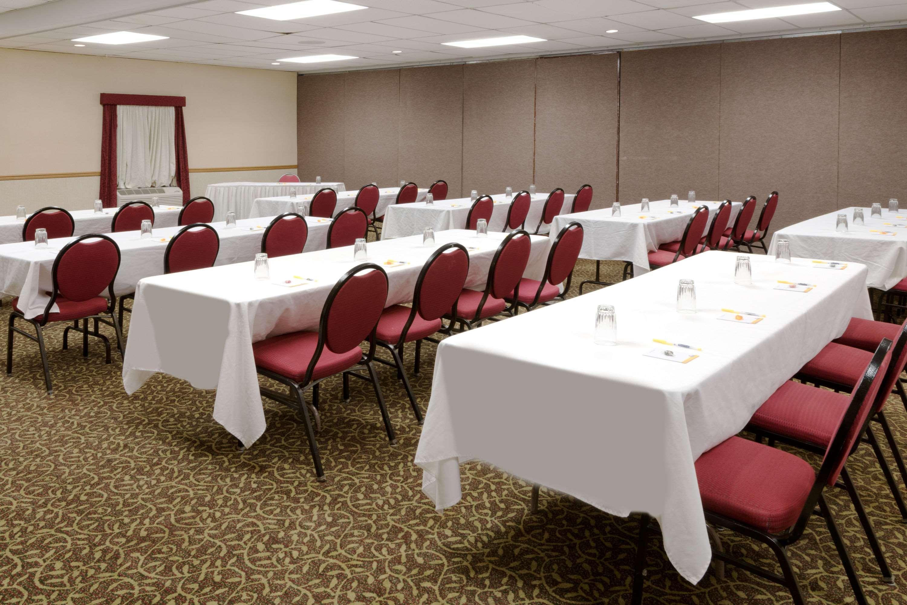 Days Inn By Wyndham Batavia Darien Lake Theme Park Luaran gambar