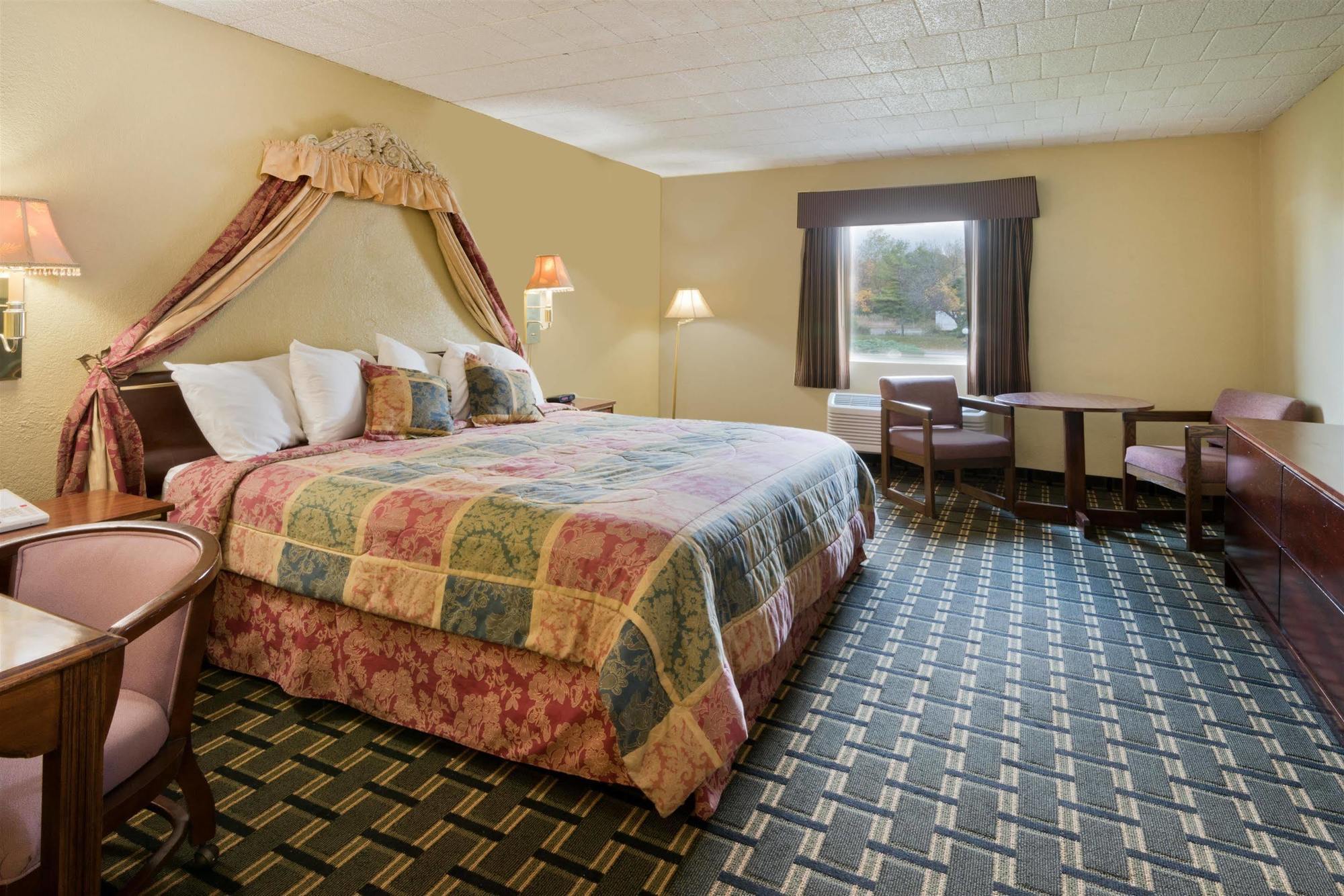 Days Inn By Wyndham Batavia Darien Lake Theme Park Luaran gambar